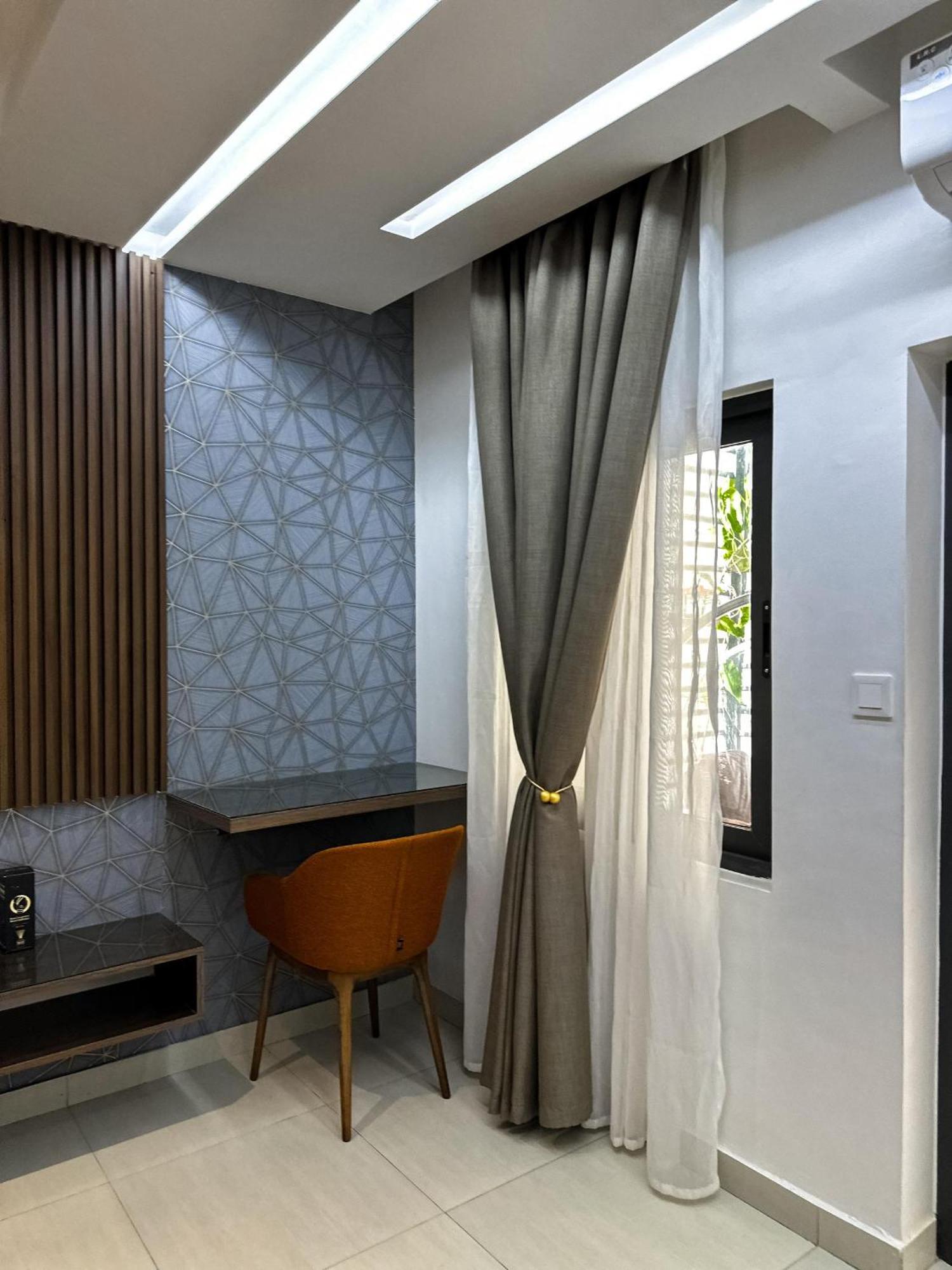 Klik Klak Appart Hotel コトヌー エクステリア 写真