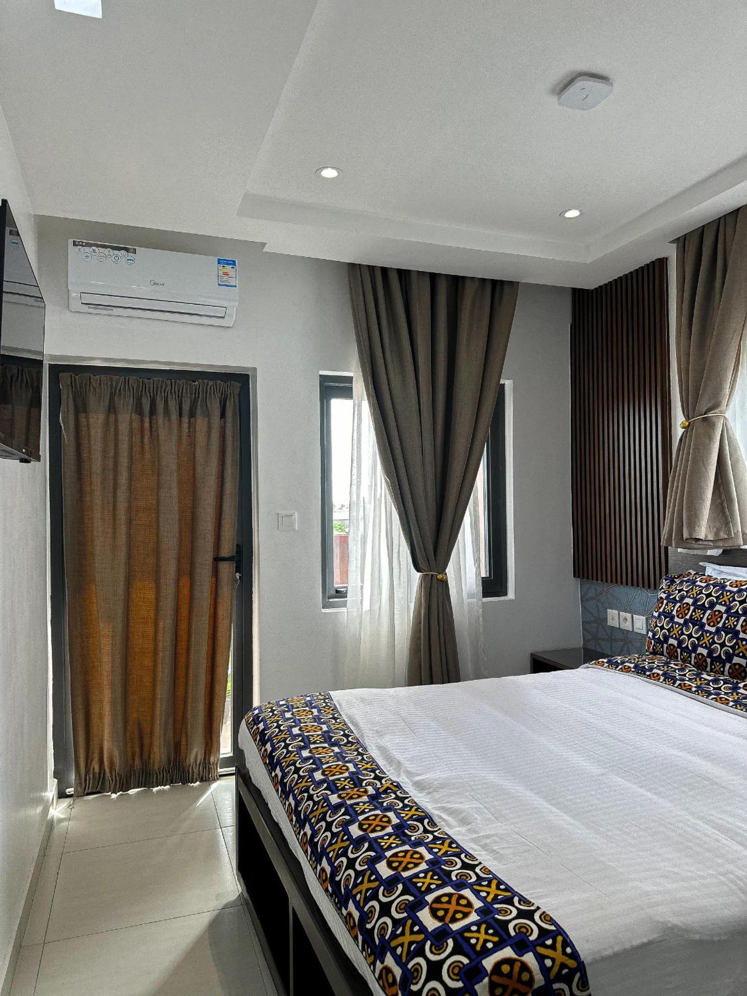 Klik Klak Appart Hotel コトヌー エクステリア 写真